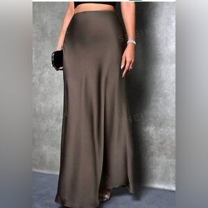 SHEIN silk skirt brand new
